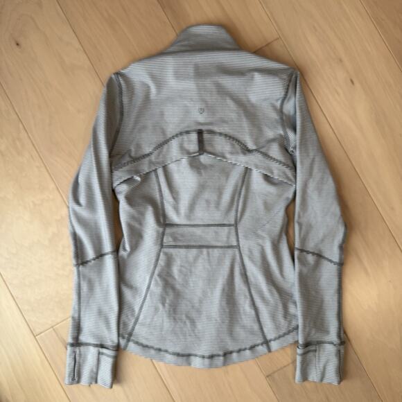Lululemon Define Jacket 4 White Gray Full Zip Workout Athleisure Yoga Running - Picture 8 of 9